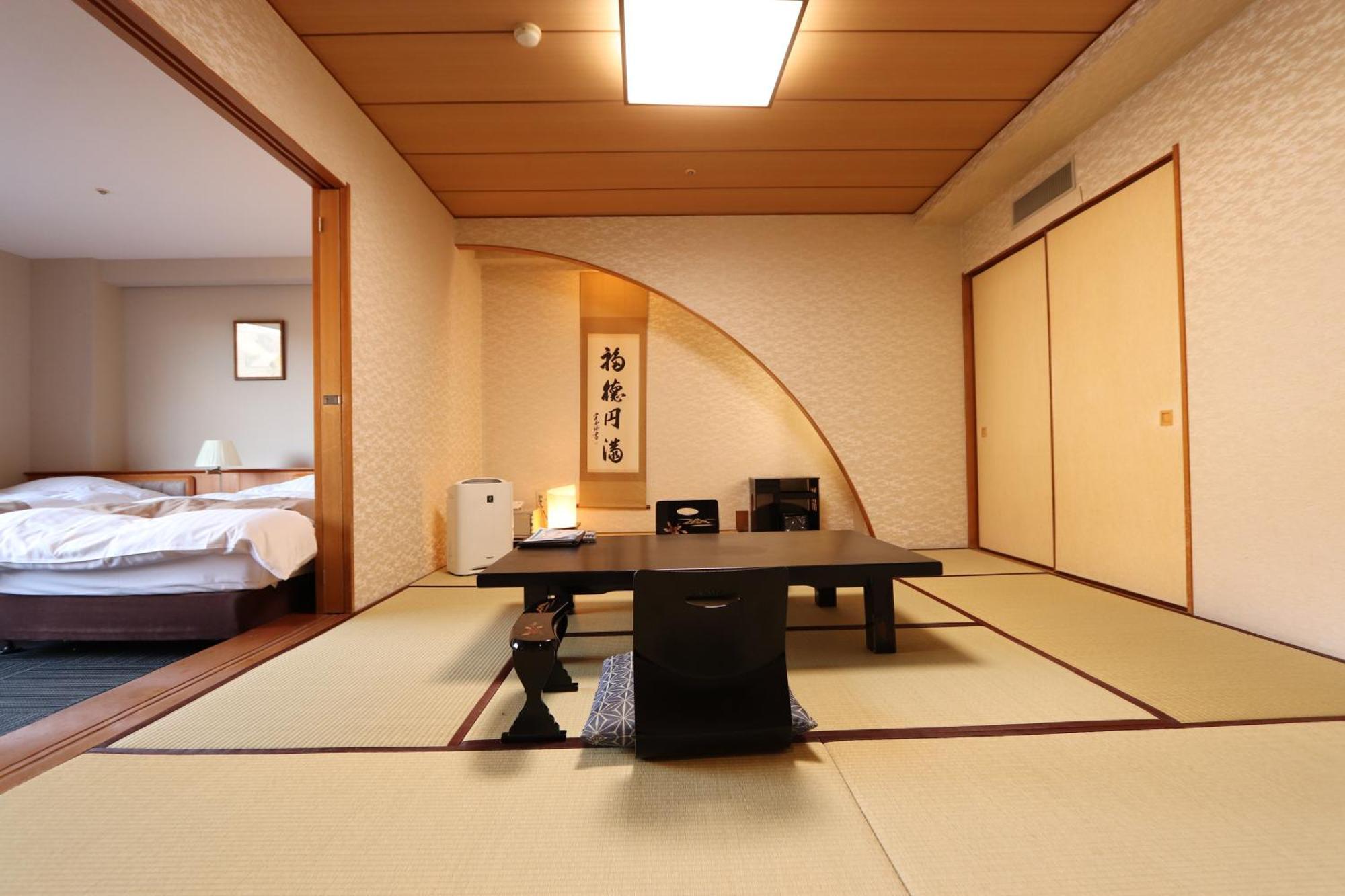 Yufuin Hotel Shuhokan Esterno foto